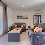 Prázdninový dům Marko By Interhome Žminj